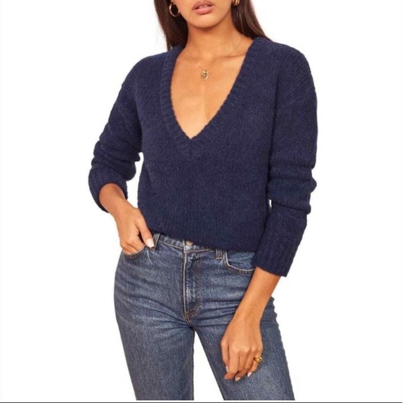 NEW! Reformation Amelia Alpaca Sweater - Picture 3 of 8